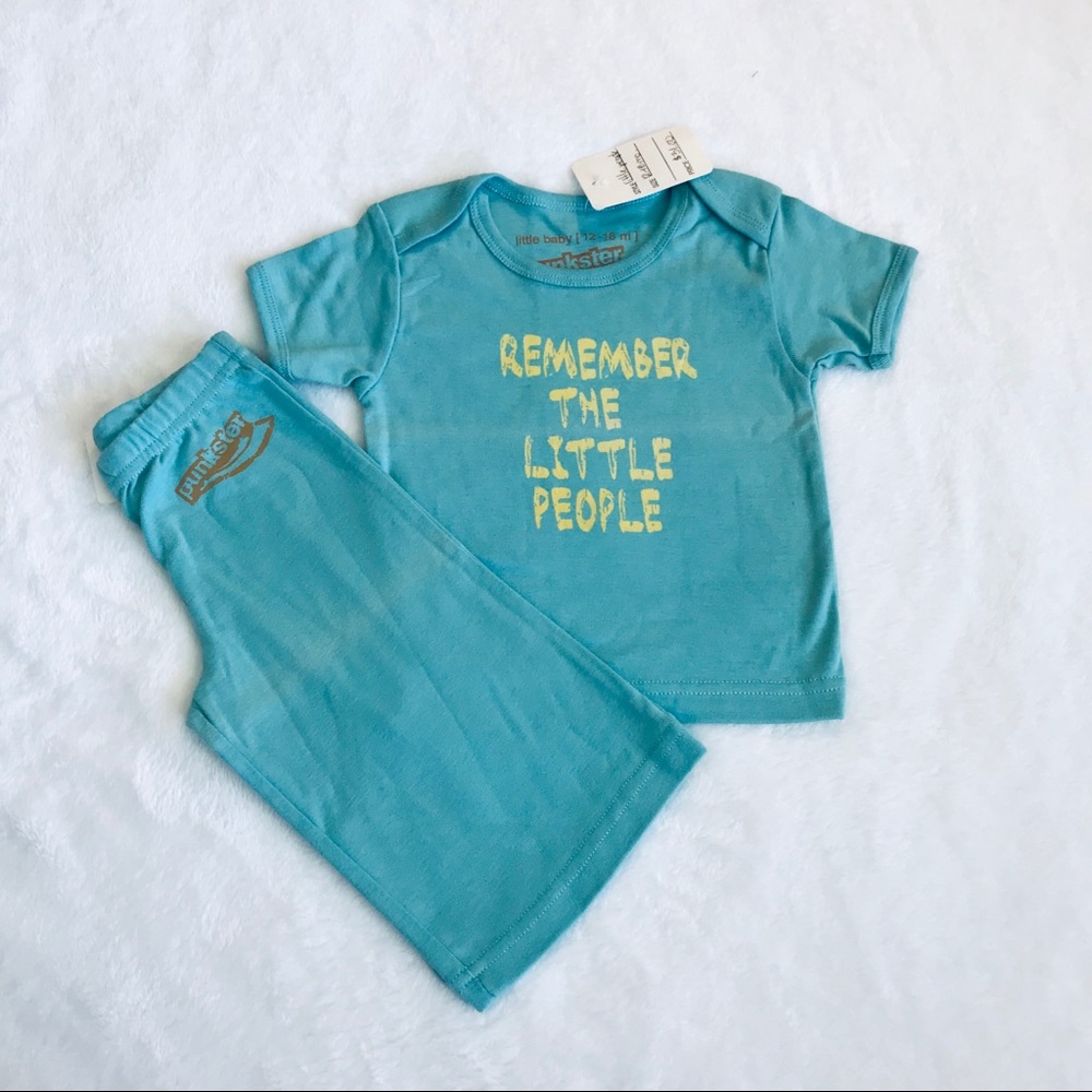 Punkster Graphic Tee & Yoga Pants Set 12-18 M